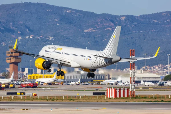 Barcelona Spain February 2022 Vueling Airbus A320Neo Airplane Barcelona Airport — Stock Photo, Image