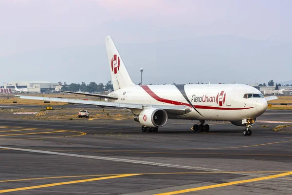 Ciudad México México Abril 2022 Aerounion Boeing 767 200Er Bdsf — Foto de Stock