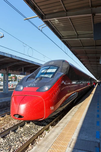 Венеція Італія Березня 2022 Italo Etr 675 Pendolino Високошвидкісний Поїзд — стокове фото