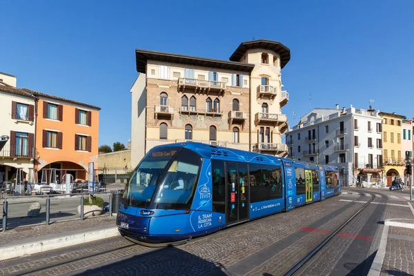 Падуя Італія Березня 2022 Rubber Tyred Tram Tranvia Padova Type — стокове фото