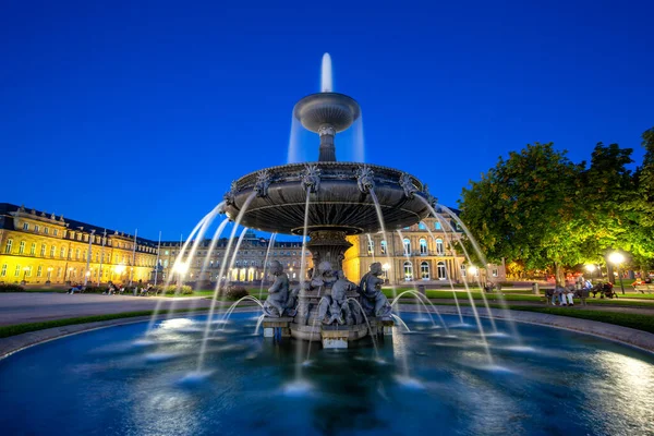 Stuttgart Castle Square Schlossplatz Neues Schloss Avec Fontaine Voyage Nuit — Photo