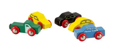 eski retro oyuncak arabalar üzerinde beyaz izole