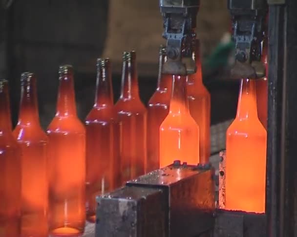 Bottle manufacturing technology in industrial factory. — Stock Video