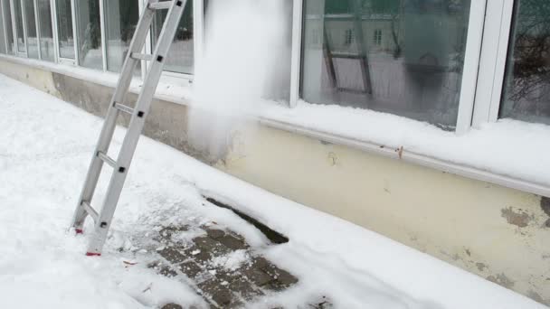 梯子温室雪 — 图库视频影像