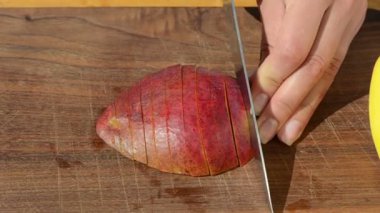 el dilim mango bıçak