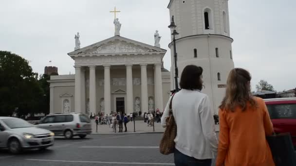 Katedralen gatan — Stockvideo