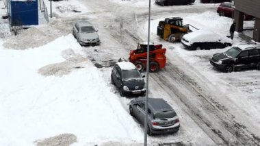 Traktör bobcat iş temiz kış kar düz ev Park