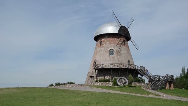 Schodiště starý mlýn — Stock video