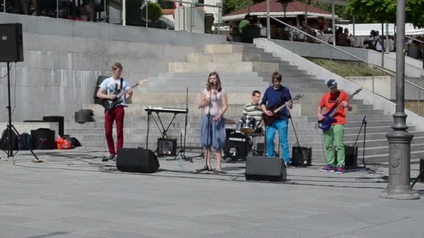 Student rock band — Stock Video