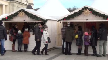 şehirliler adil durak