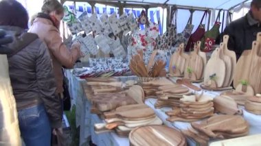 Kadınlar aracı kırsal piyasa