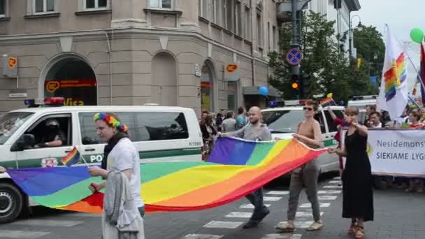Baltık şehir geçit gay — Stok video