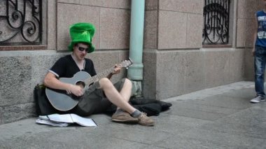 dürüst şarkıcı gitar