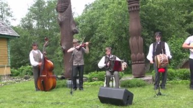 folklor grubu çocuklar