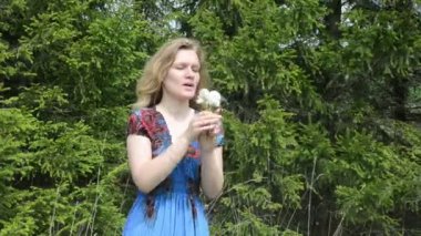 sothistle darbe kadın