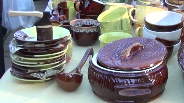 Stall ceramic produce — Stock Video
