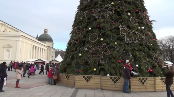 Gente árbol de Navidad — Vídeo de stock