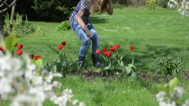 kadın Lale Bahçe kesmek