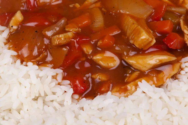 Frango doce e azedo com arroz . — Fotografia de Stock