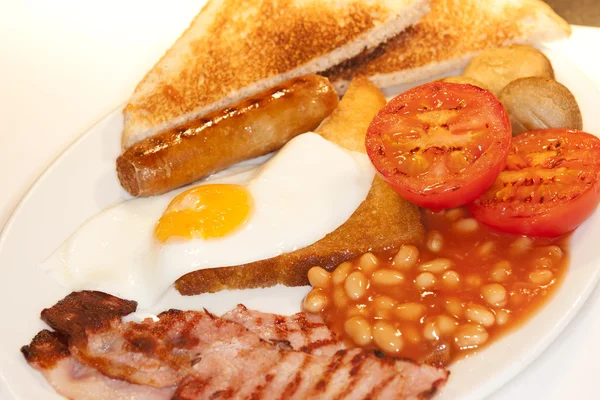 Petit déjeuner anglais traditionnel — Photo