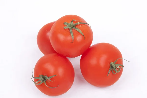 Beyaz zemin üzerinde domates — Stok fotoğraf