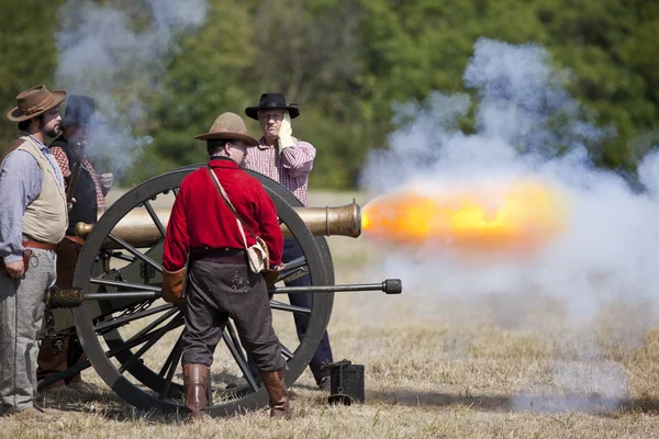 İç Savaş Topu fireing — Stok fotoğraf