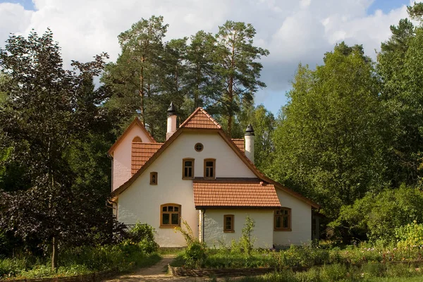 Fairy House Tiled Cover Garden — Stock Photo, Image