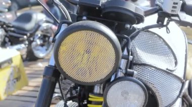 Motorun tasarım detaylarını kapat