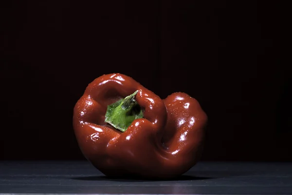 Zářivě červená paprika. — Stock fotografie
