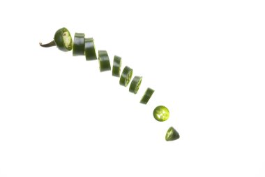 Jalapeno biber dilimlenmiş.