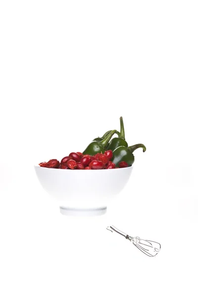 Jalapeno paprika och nyponハラペーニョのコショウのグループ. — Stockfoto