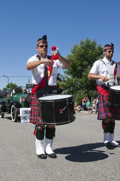 Drummer marching. — Stock Photo, Image