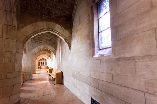 Korridoren i st johns kyrka. — Stockfoto