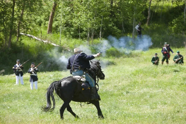 말에 연합군 reenactor. — 스톡 사진