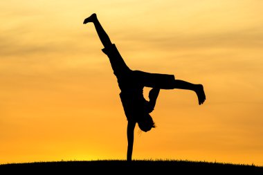 tek eliyle Çember hareketi.