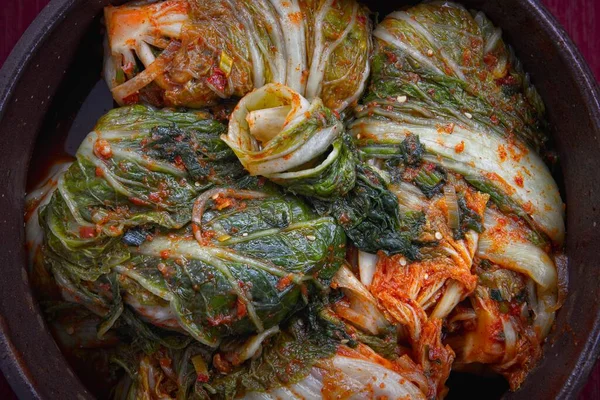 Büyük Bir Tencerenin Içinde Yeni Yapılmış Bir Kimchi Stüdyosu Kore — Stok fotoğraf