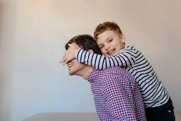 Close Photo Father His Son Laughing Boy Siting Father Shoulders — Stock Photo, Image