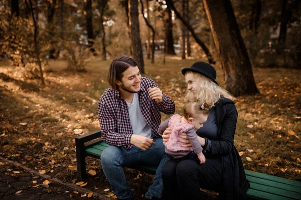 Happy Young Family Concept Young Father Mother Play Month Old — Stock Photo, Image