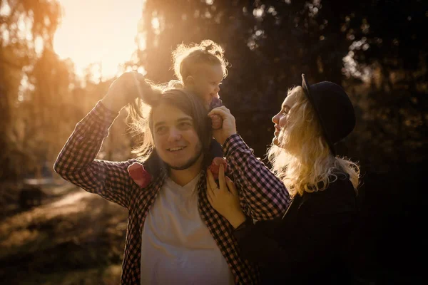 Happy Smiling Family Walking Autumn Park Month Old Baby Girl — Zdjęcie stockowe