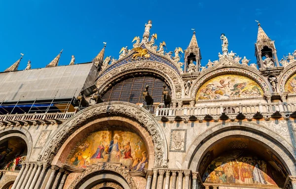 Fachada da frente de San Marco — Fotografia de Stock