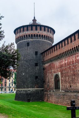 Sforza Kalesi Kulesi