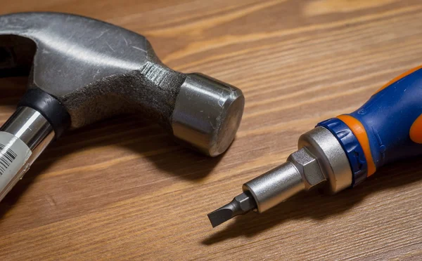 Hammer and Screwdriver — Stock Photo, Image