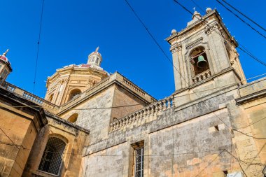 St paul Kilisesi geri