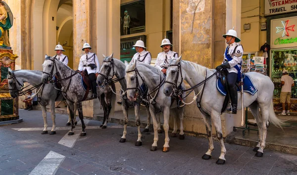 Malta polizia montata — Foto Stock