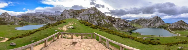 Lagos de covadonga — Fotografia de Stock