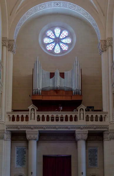 Basiliek van ta pinu orgel — Stockfoto