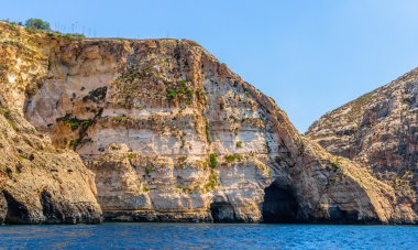 Blue grotto mağaralar