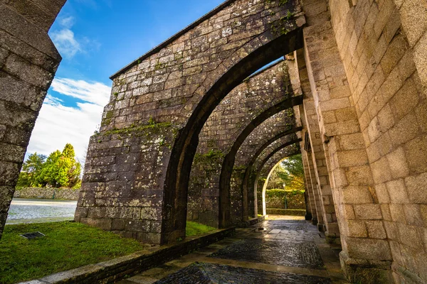 SAR colegiado flying buttress — Foto de Stock