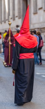 Kırmızı ve siyah nazareno