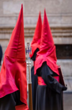 Kırmızı nazarenos